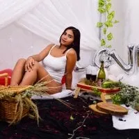 Live sex webcam photo for mia_hank