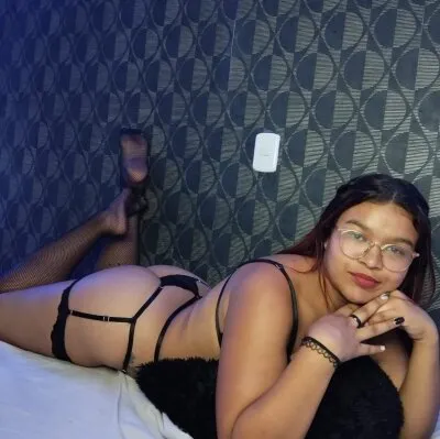 Live sex webcam photo for mia_wiliams #275686048