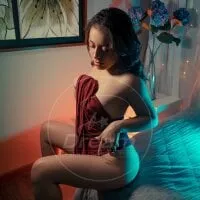 Live sex webcam photo for mia_wils24 #276492327