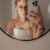 Live sex webcam photo for milfandloverboy #278045706