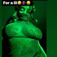 Live sex webcam photo for moneymoney777 #277520508