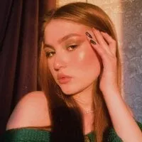 Live sex webcam photo for moon__baby #276805036