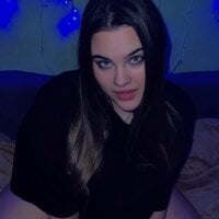 Live sex webcam photo for moonlight331 #277839447