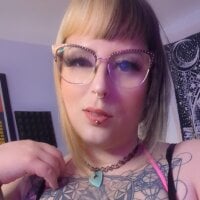 Live sex webcam photo for ninaxxxsoleil #277781379