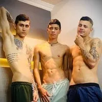 Live sex webcam photo for oversized_guyxxx #277573496