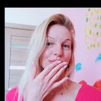 Live sex webcam photo for passionate_wet_sex #277696321