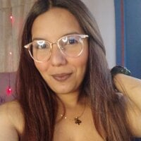 Live sex webcam photo for pau_dirtymilk02 #276720157