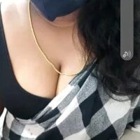 Live sex webcam photo for priya-tamil #277870493