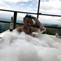 Live sex webcam photo for raymond_star #277265401