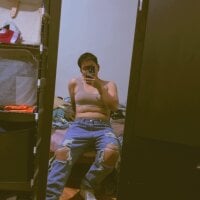 Live sex webcam photo for rayoomccqueen #277357072