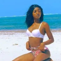 Live sex webcam photo for romsexy8 #275906526