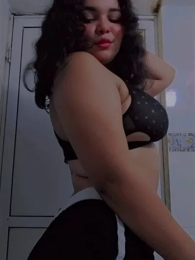 Live sex webcam photo for roseverasex #275481564