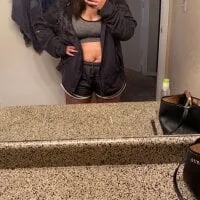 Live sex webcam photo for rosiesmilk #276803055