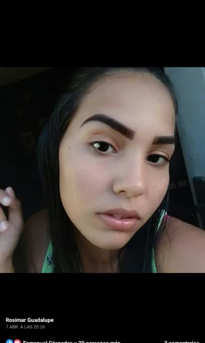 Live sex webcam photo for roxii03 #275650108