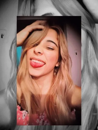 Live sex webcam photo for rubby_01 #275587020