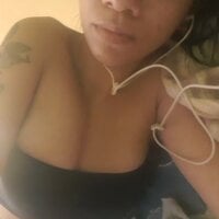 Live sex webcam photo for safadinhaaah_4 #277274445