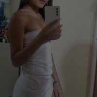 Live sex webcam photo for samantasantos07 #277319058