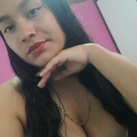 Live sex webcam photo for samantha002 #275891552