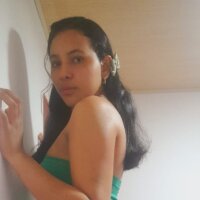 Live sex webcam photo for samaryhot202 #275996471