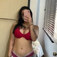 Live sex webcam photo for sara-swett #277772552