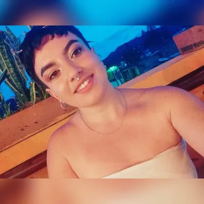 Live sex webcam photo for sara_blue_ #275582800