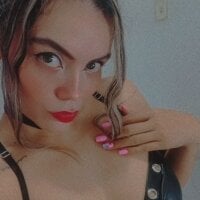 Live sex webcam photo for saraa__horny #277333686