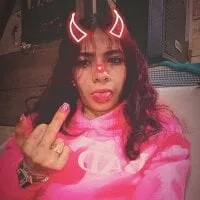 Live sex webcam photo for sarah_xparker #277734182