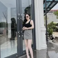 Live sex webcam photo for sarahh_sara #277044630