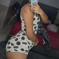 Live sex webcam photo for sarita_cam #275758174