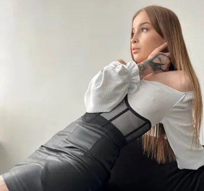 Live sex webcam photo for sexxxtasy #275673381