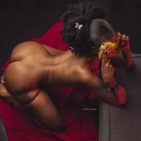 Live sex webcam photo for sexy_camie #276913174