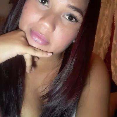 Live sex webcam photo for sexyadictioon #275430072