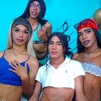 Live sex webcam photo for sexybadgirls12 #277214428