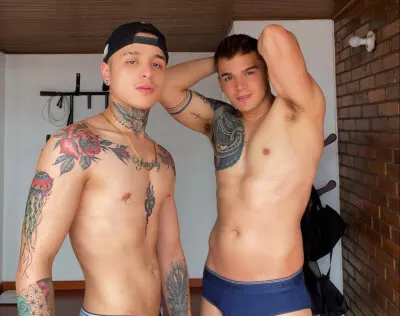 Live sex webcam photo for sexyboys_horny #275485027