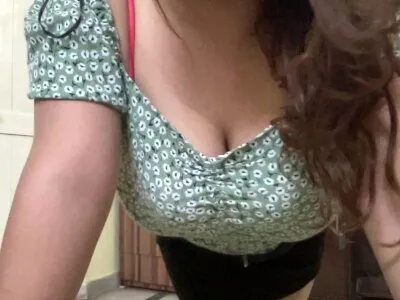Live sex webcam photo for sexyindianshow #275509867
