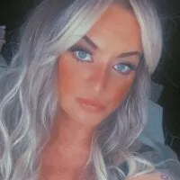 Live sex webcam photo for sexymilfjenna #276665631