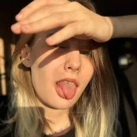 Live sex webcam photo for shethedevil #276249047