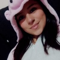 Live sex webcam photo for soy_sara01 #276727605