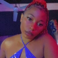 Live sex webcam photo for squrtty300 #276767895