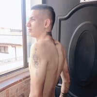 Live sex webcam photo for strongsXboys #276712731