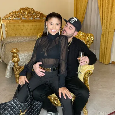 Live sex webcam photo for topcouple88 #275464550