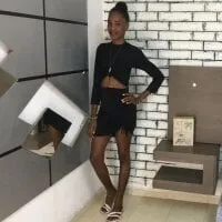 Live sex webcam photo for travieza_ebony #277256502