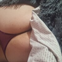 Live sex webcam photo for tubeebitaaa #276829172