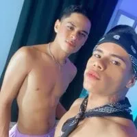 Live sex webcam photo for twin_01 #277648642