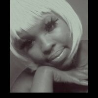 Live sex webcam photo for tyra21 #276477408