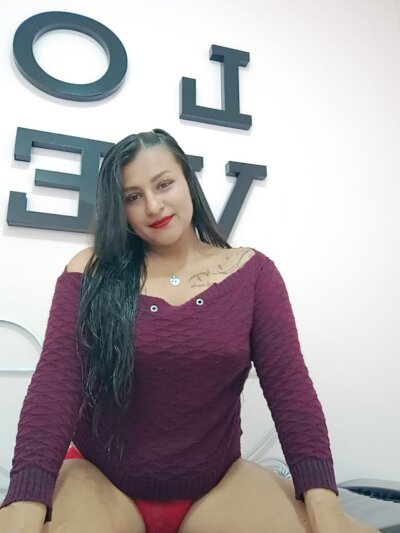 Live sex webcam photo for valery_diazz_ #275449875