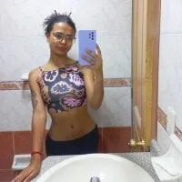 Live sex webcam photo for violeta_skyy