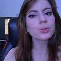 Live sex webcam photo for violetbunny450 #277350693