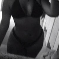 Live sex webcam photo for wet-curvy-pussy #277155176