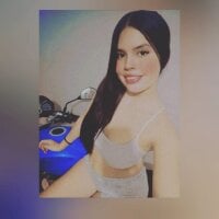 Live sex webcam photo for xiomii02 #276462531